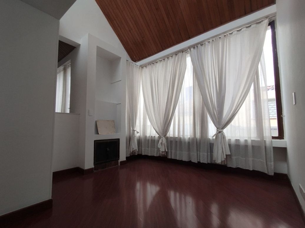Apartamento de 3 alcobas en venta en Cedritos, Bogotá, 107 m² · foto 6 de 20