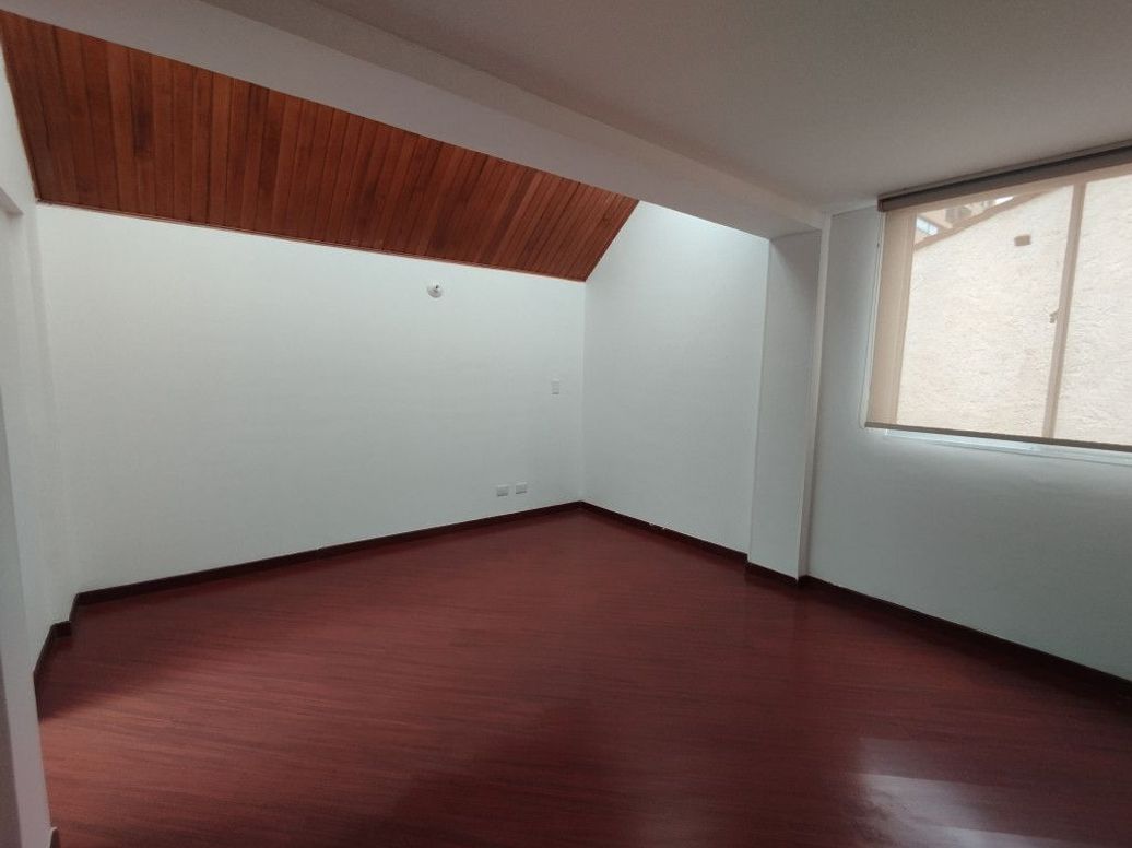 Apartamento de 3 alcobas en venta en Cedritos, Bogotá, 107 m² · foto 7 de 20