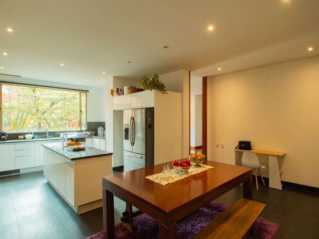 Apartamento de 3 alcobas en venta en Las Acacias, Bogotá, 310 m² · foto 3 de 20