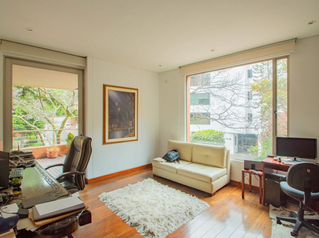 Apartamento de 3 alcobas en venta en Las Acacias, Bogotá, 310 m² · foto 10 de 20