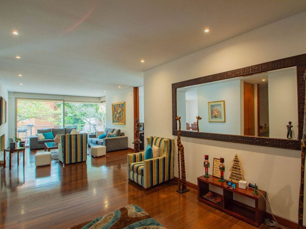 Apartamento de 3 alcobas en venta en Las Acacias, Bogotá, 310 m² · foto 16 de 20