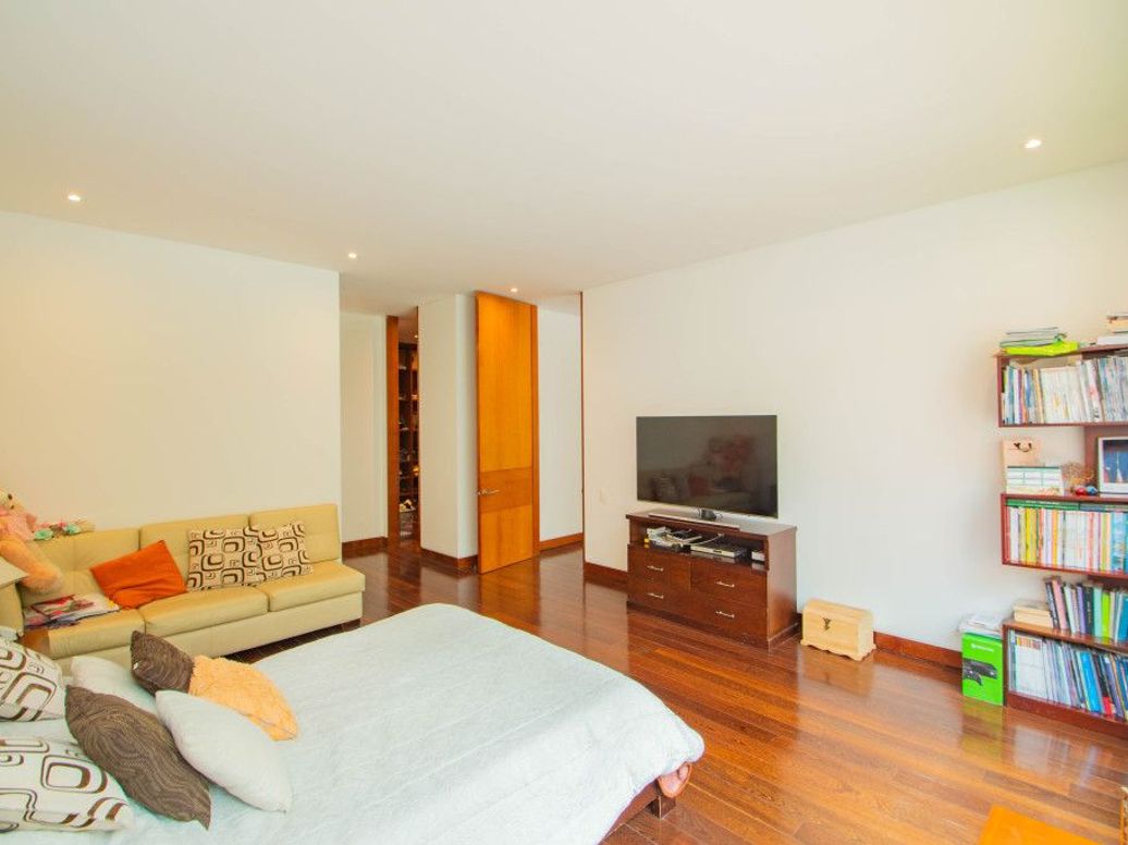 Apartamento de 3 alcobas en venta en Las Acacias, Bogotá, 310 m² · foto 20 de 20