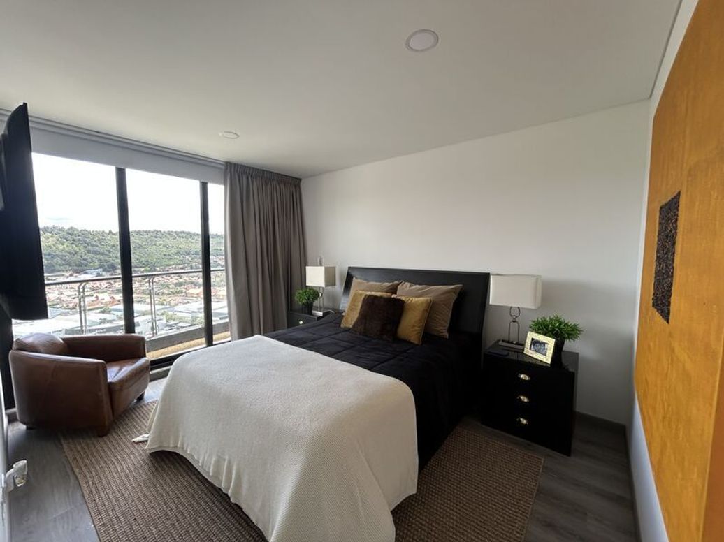 Apartamento de 3 alcobas en venta en San José De Bavaria, Bogotá, 148 m² · foto 16 de 20