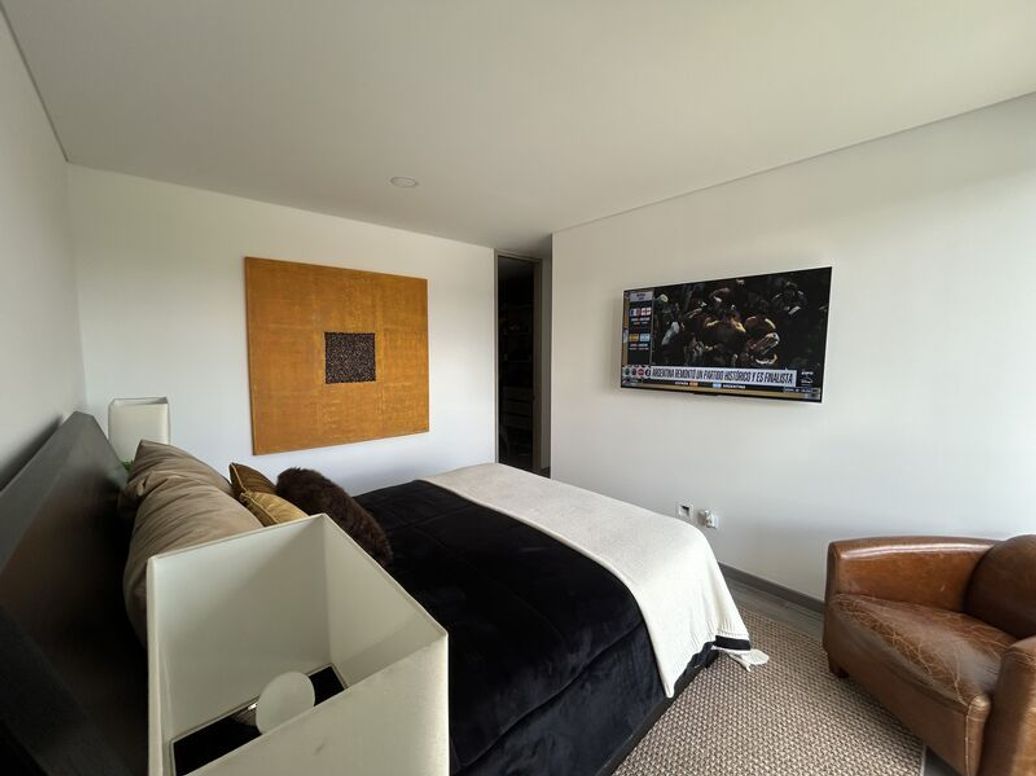 Apartamento de 3 alcobas en venta en San José De Bavaria, Bogotá, 148 m² · foto 17 de 20