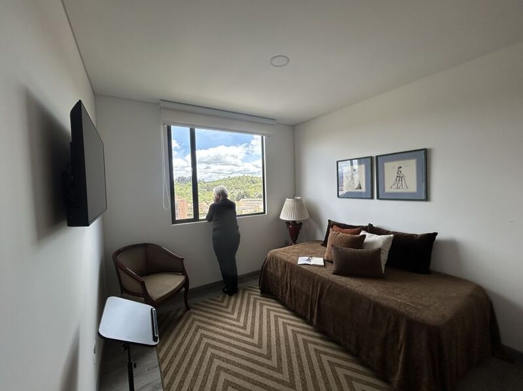 Apartamento de 3 alcobas en venta en San José De Bavaria, Bogotá, 148 m² · foto 14 de 20