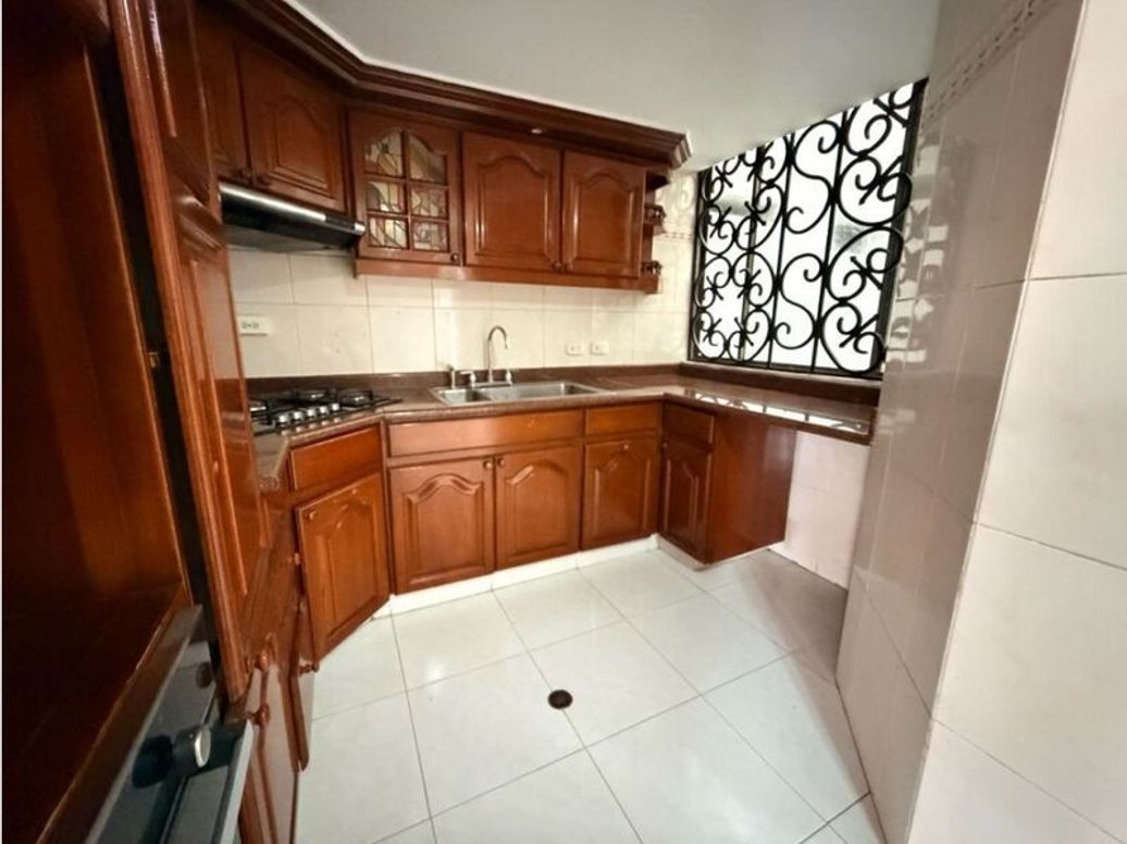 Apartamento de 3 alcobas en venta en Chico Norte Et. Iii, Bogotá, 191 m² · foto 7 de 20