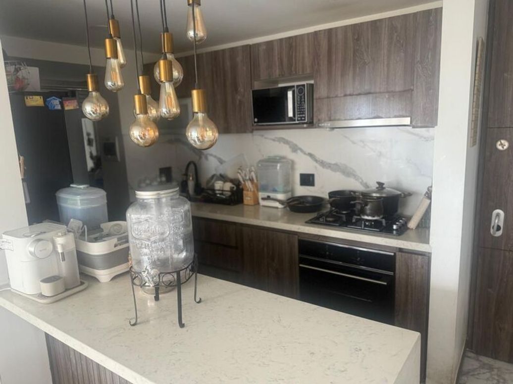 Apartamento de 2 alcobas en venta en La Paz, Bogotá, 69 m² · foto 8 de 14
