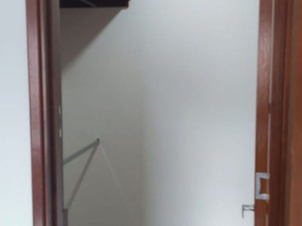 Apartamento de 3 alcobas en venta en Santa Barbara Central, Bogotá, 291 m² · foto 16 de 20