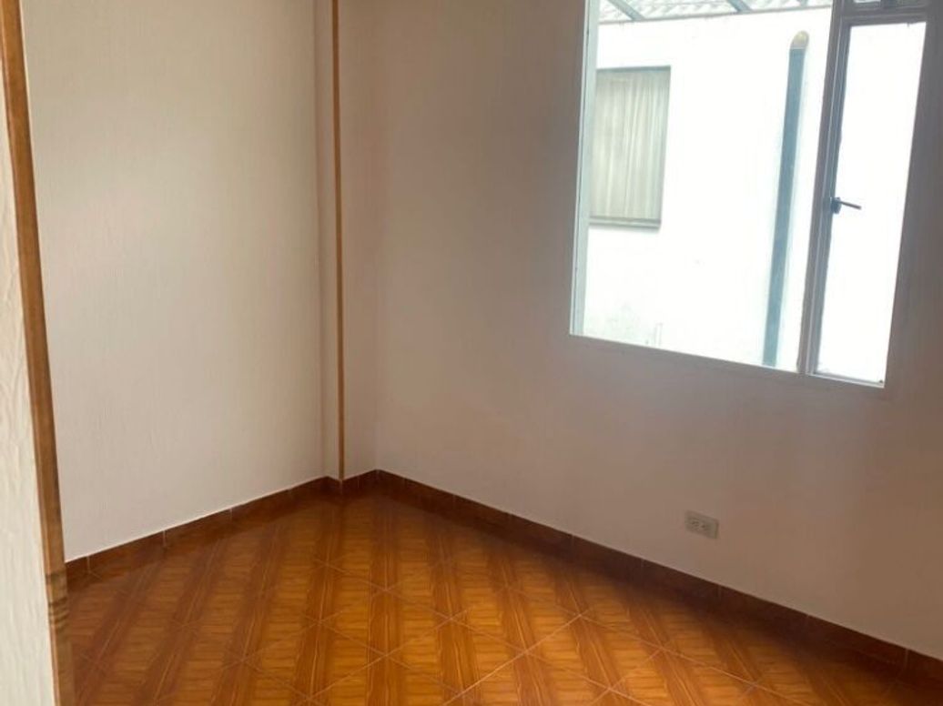 Apartamento de 2 alcobas en venta en Centro Americas, Bogotá, 51 m² · foto 4 de 8