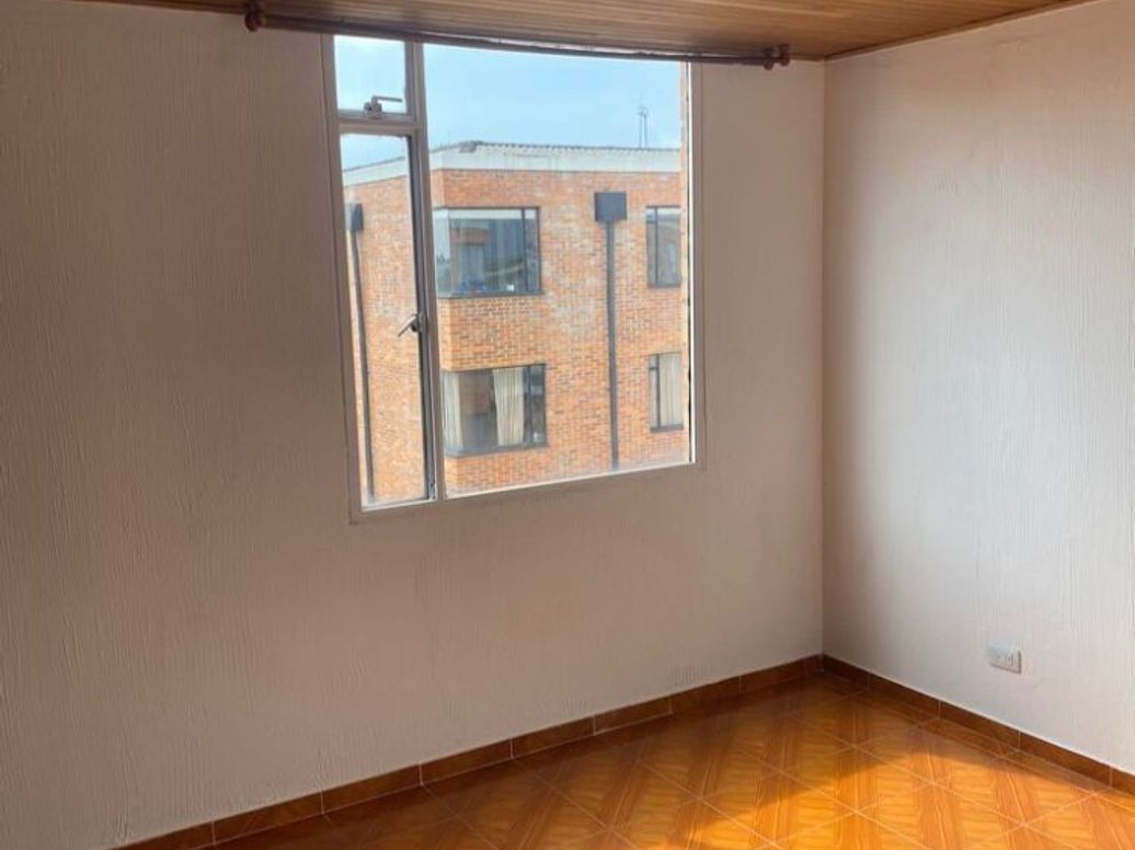Apartamento de 2 alcobas en venta en Centro Americas, Bogotá, 51 m² · foto 7 de 8