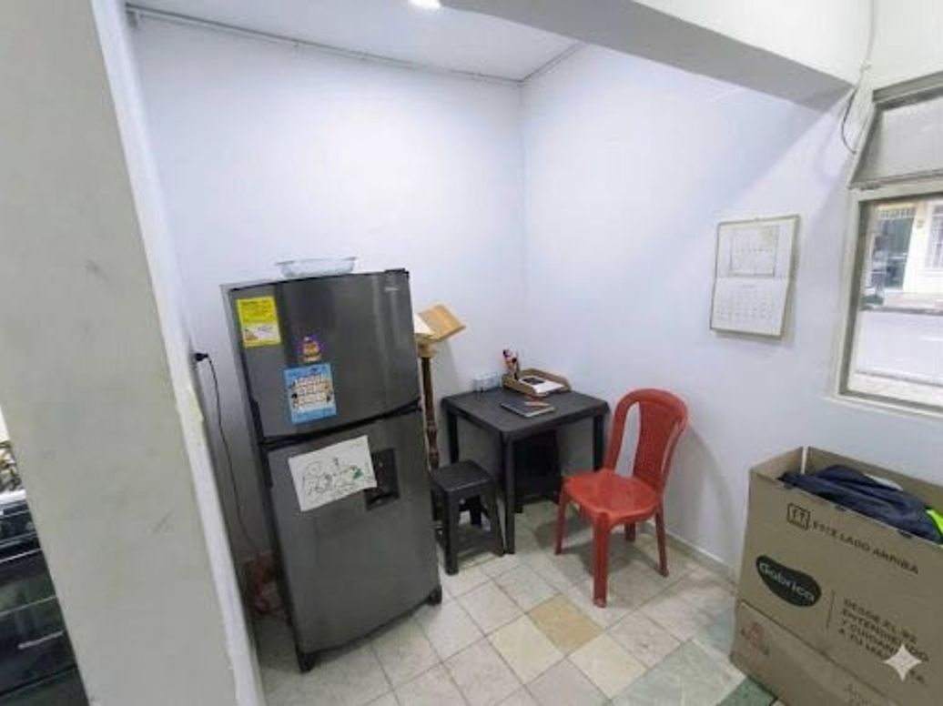 Casa de 13 alcobas en venta en Villa Elisa, Bogotá, 219 m² · foto 8 de 20