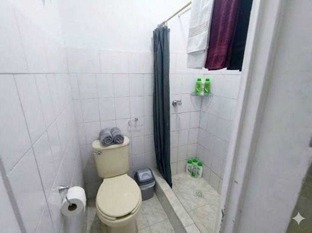 Casa de 13 alcobas en venta en Villa Elisa, Bogotá, 219 m² · foto 5 de 20
