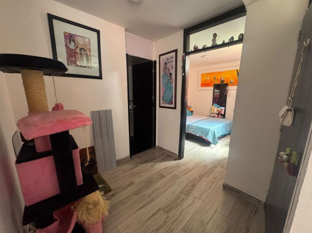 Apartamento de 2 alcobas en venta en El Oasis, Bogotá, 41 m² · foto 3 de 3
