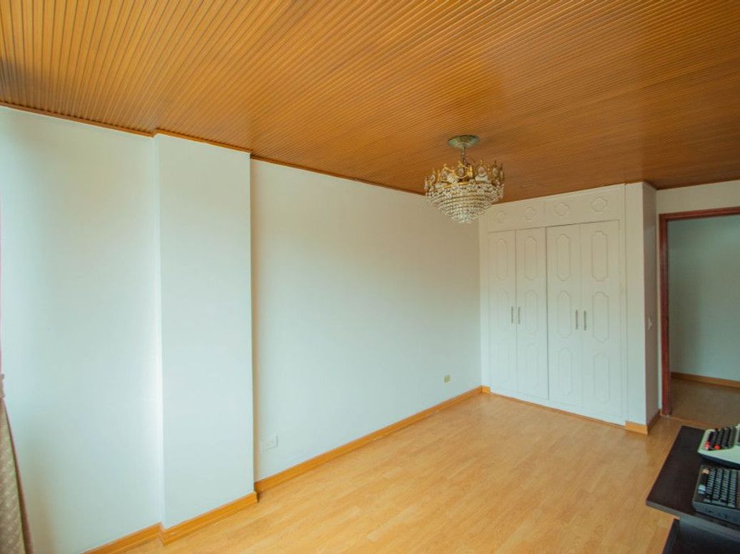 Apartamento de 3 alcobas en venta en Escuela De Infantería, Bogotá, 129 m² · foto 16 de 20