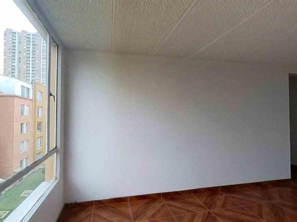 Apartamento de 3 alcobas en venta en El Salitre, Bogotá, 50 m² · foto 3 de 20