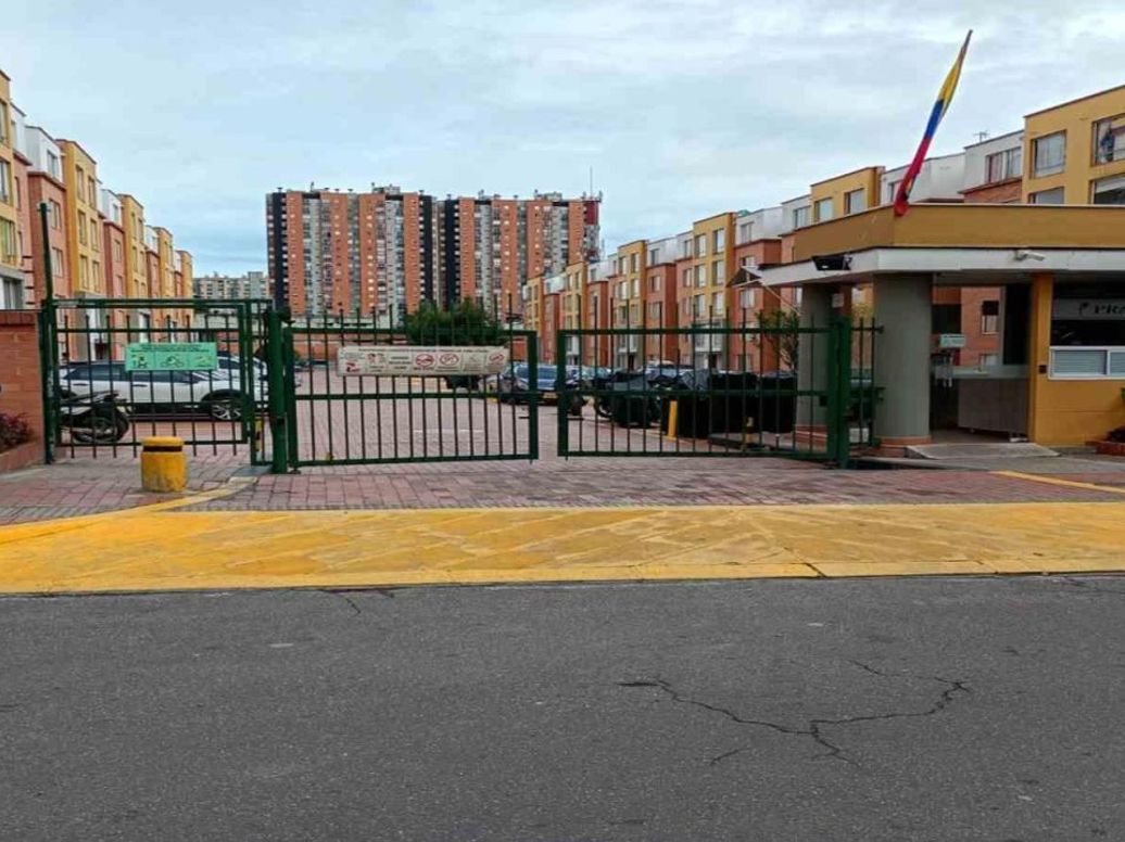 Apartamento de 3 alcobas en venta en El Salitre, Bogotá, 50 m² · foto 17 de 20