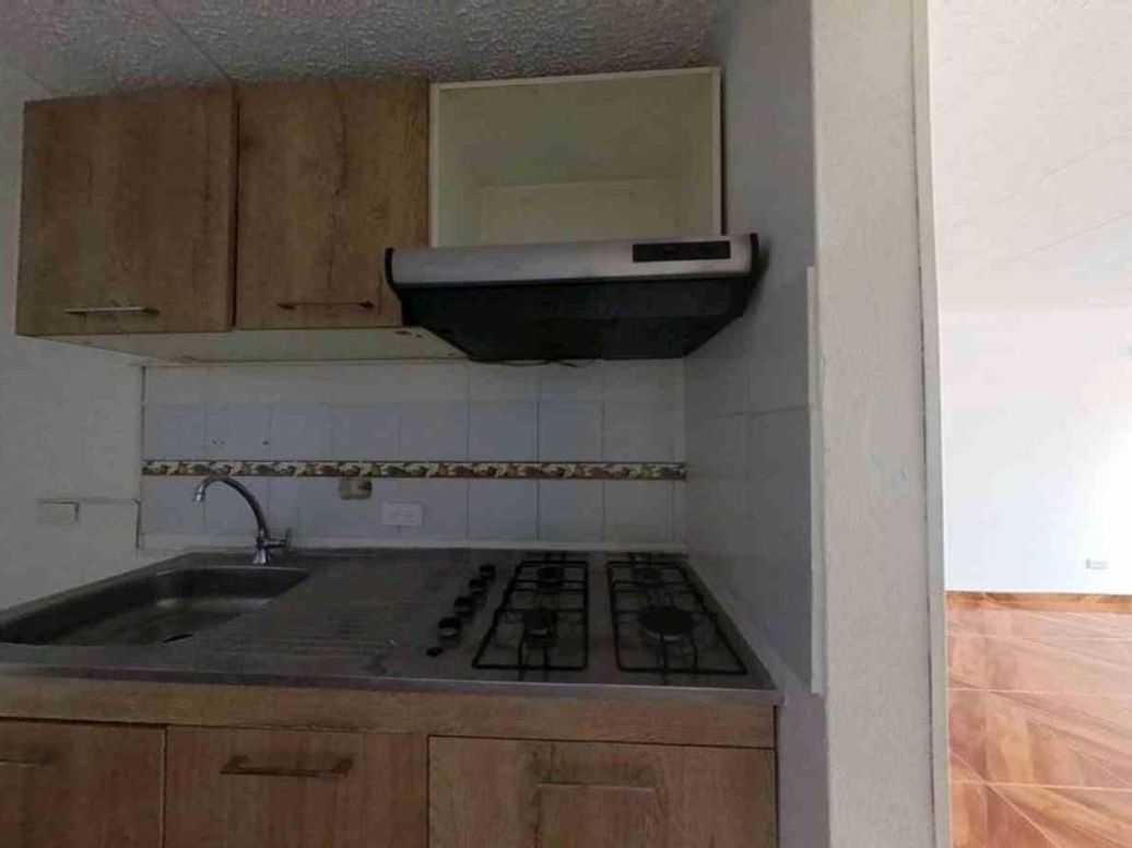 Apartamento de 3 alcobas en venta en El Salitre, Bogotá, 50 m² · foto 13 de 20
