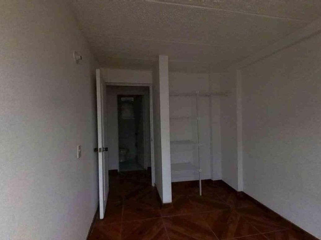 Apartamento de 3 alcobas en venta en El Salitre, Bogotá, 50 m² · foto 11 de 20