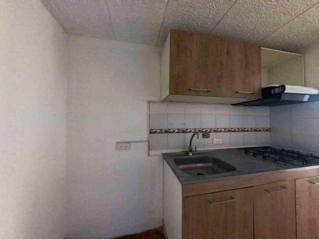 Apartamento de 3 alcobas en venta en El Salitre, Bogotá, 50 m² · foto 12 de 20
