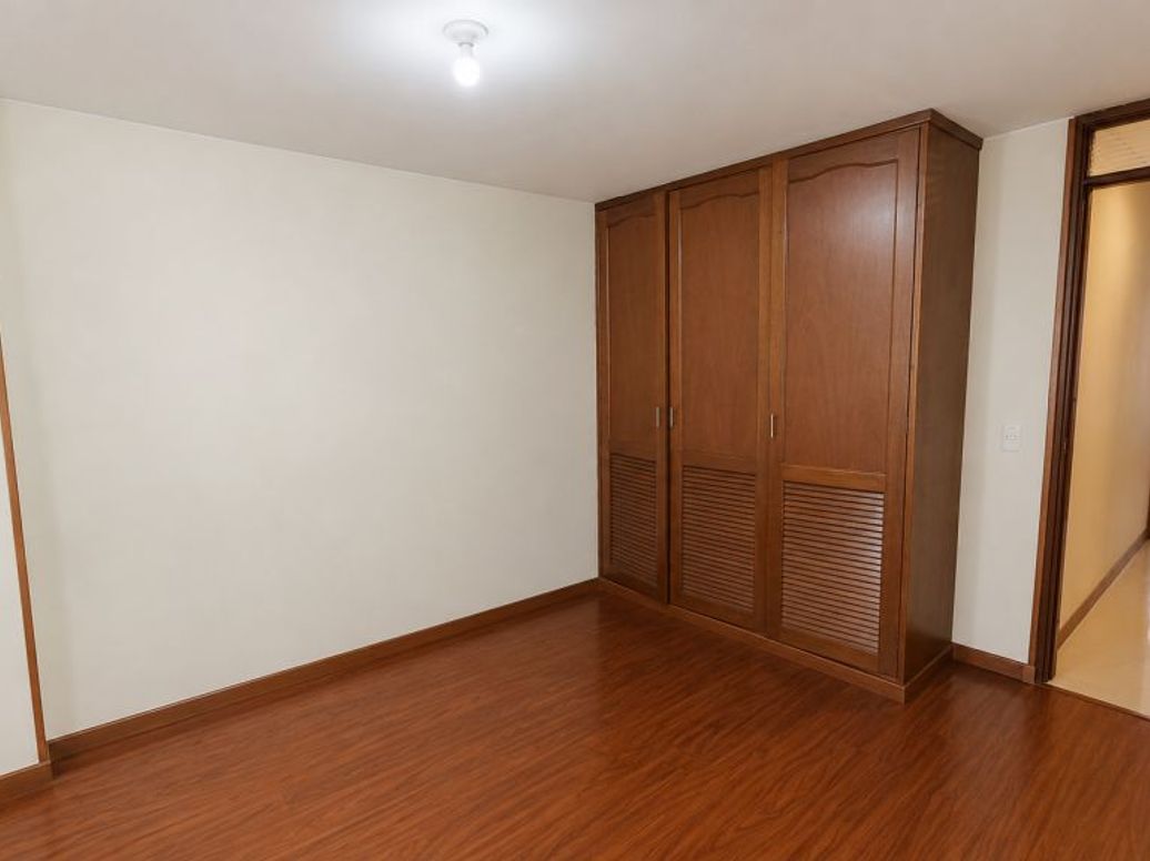 Apartamento de 3 alcobas en venta en Victoria Norte, Bogotá, 101 m² · foto 12 de 16