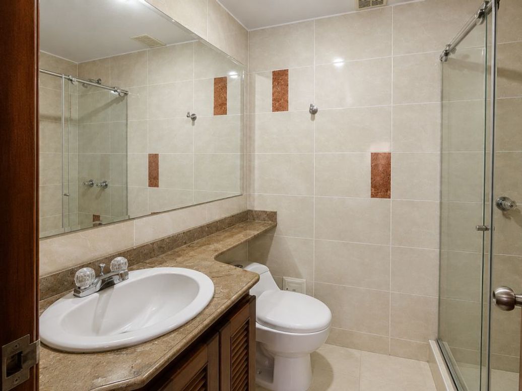 Apartamento de 3 alcobas en venta en Victoria Norte, Bogotá, 101 m² · foto 9 de 16