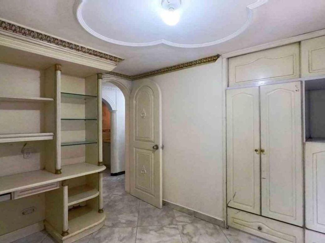 Apartamento de 3 alcobas en venta en Los Naranjos, Bogotá, 67 m² · foto 8 de 19