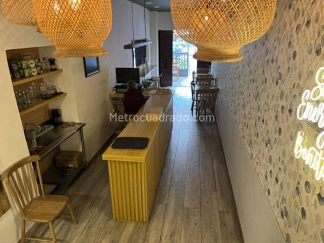 Casa de 6 alcobas en venta en Quinta Camacho, Bogotá, 258 m² · foto 6 de 8