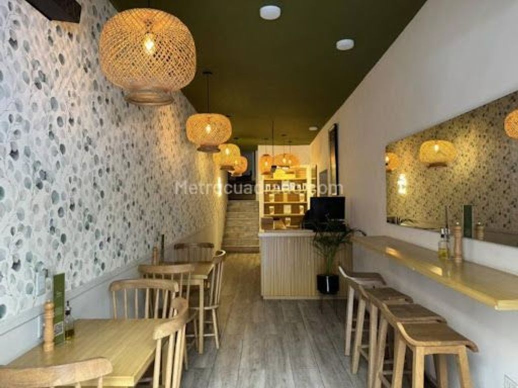 Casa de 6 alcobas en venta en Quinta Camacho, Bogotá, 258 m² · foto 5 de 8