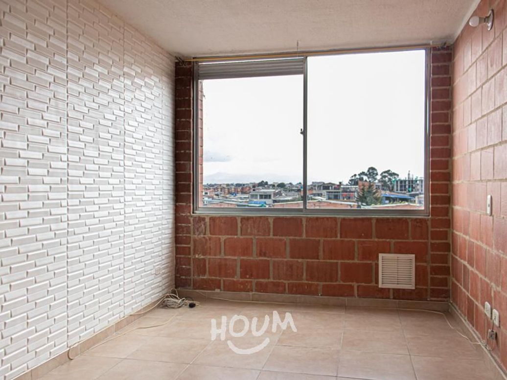Apartamento de 3 alcobas en venta en El Rincon, Bogotá, 48 m² · foto 2 de 11