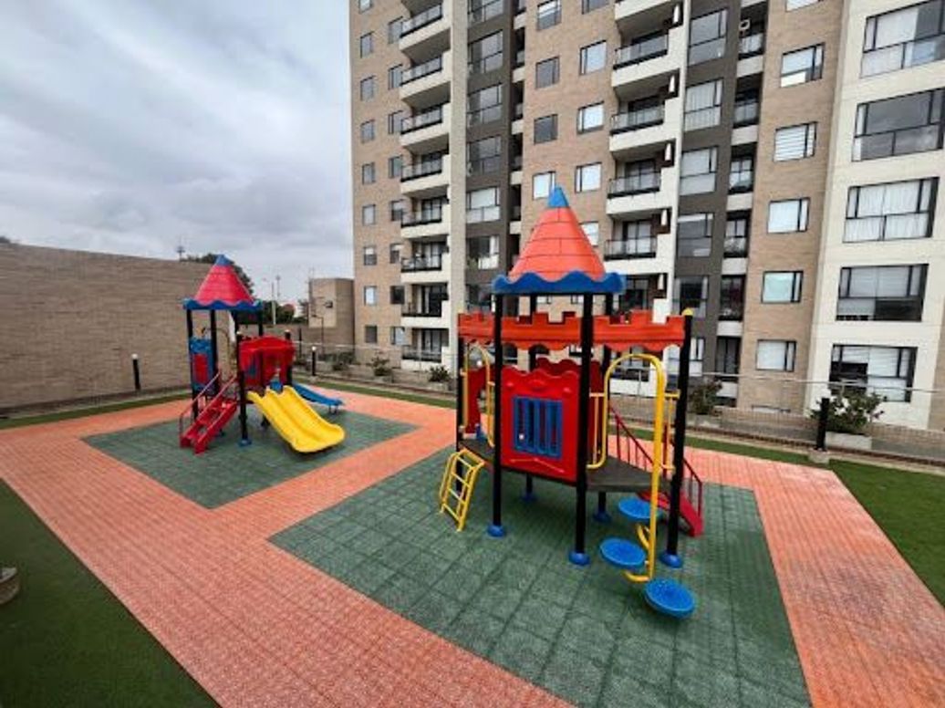 Apartamento de 2 alcobas en arriendo en San José De Bavaria, Bogotá, 66 m² · foto 2 de 20
