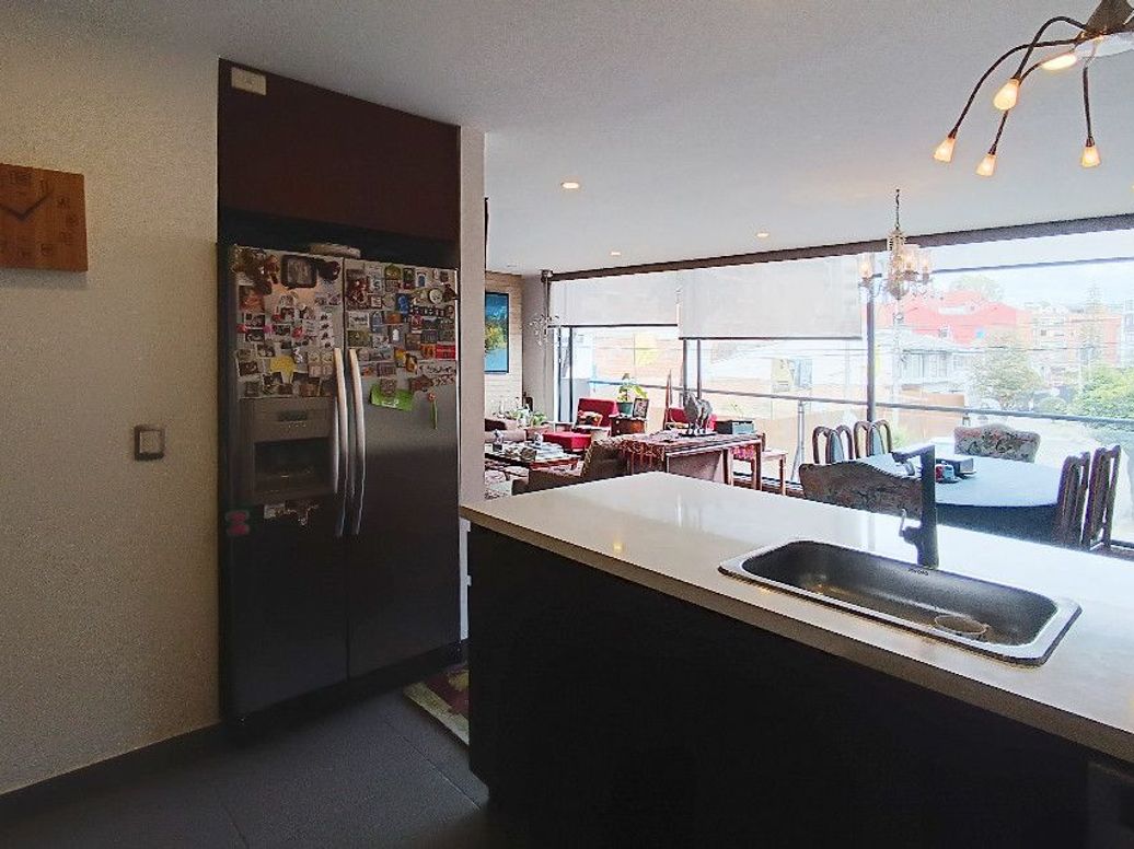 Apartamento de 3 alcobas en venta en Puente Largo, Bogotá, 178 m² · foto 5 de 20