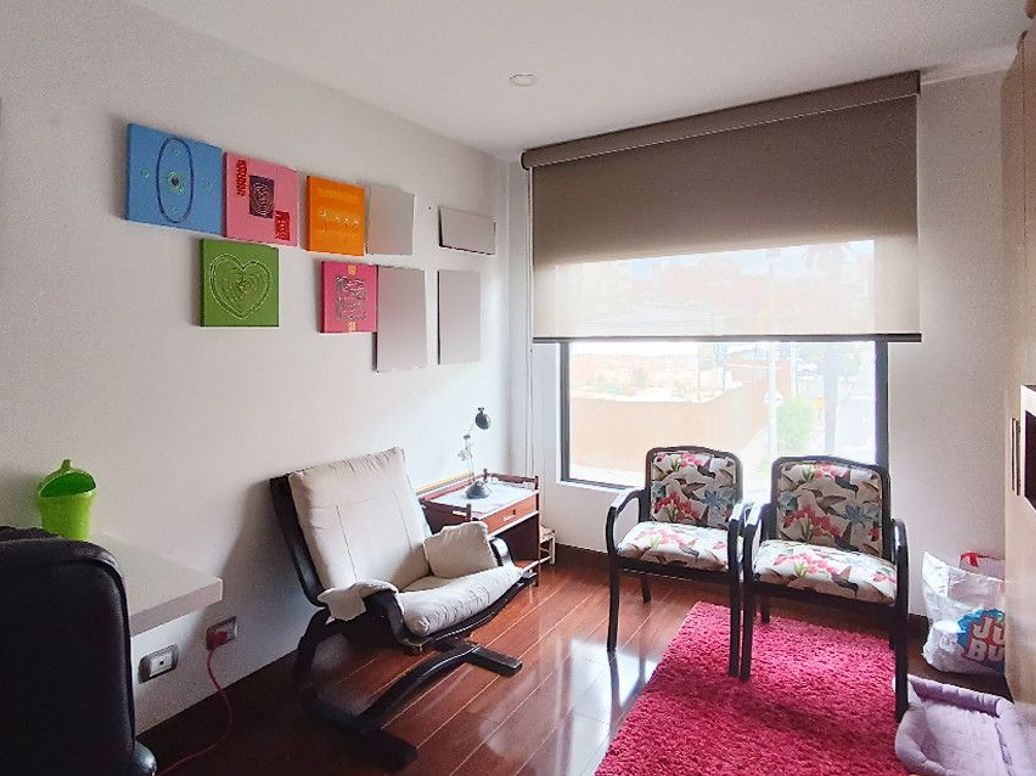 Apartamento de 3 alcobas en venta en Puente Largo, Bogotá, 178 m² · foto 7 de 20