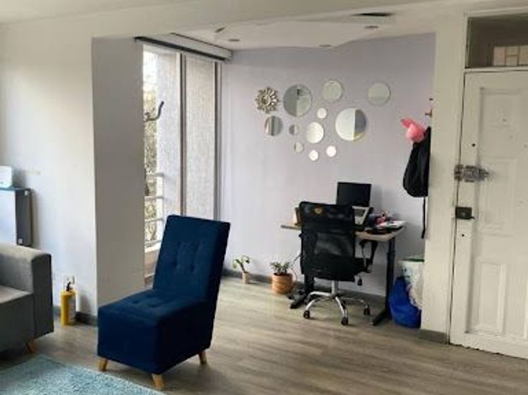 Apartamento de 3 alcobas en venta en Villas De Granada, Bogotá, 60 m² · foto 2 de 16