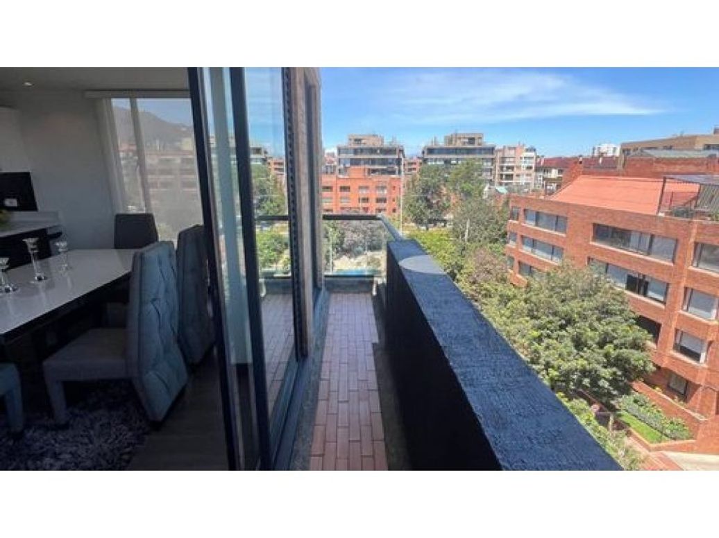 Apartamento de 3 alcobas en venta en Santa Barbara, Bogotá, 135 m² · foto 9 de 20