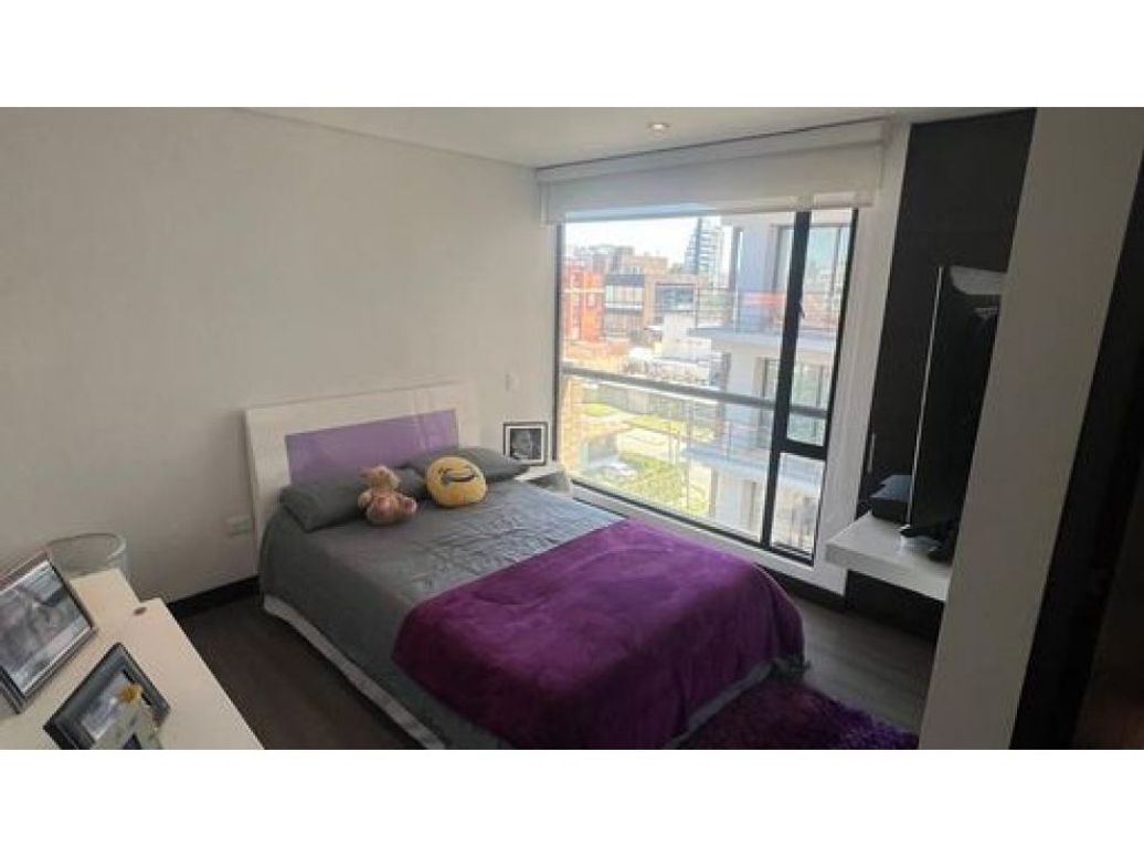 Apartamento de 3 alcobas en venta en Santa Barbara, Bogotá, 135 m² · foto 15 de 20
