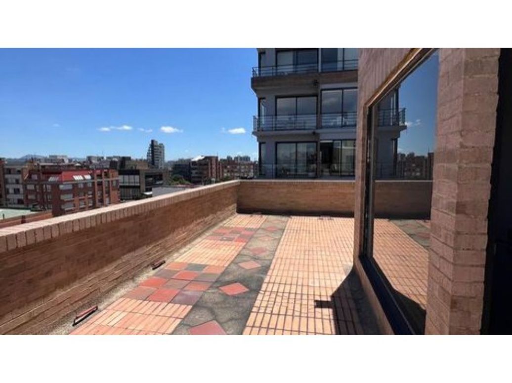 Apartamento de 3 alcobas en venta en Santa Barbara, Bogotá, 135 m² · foto 18 de 20