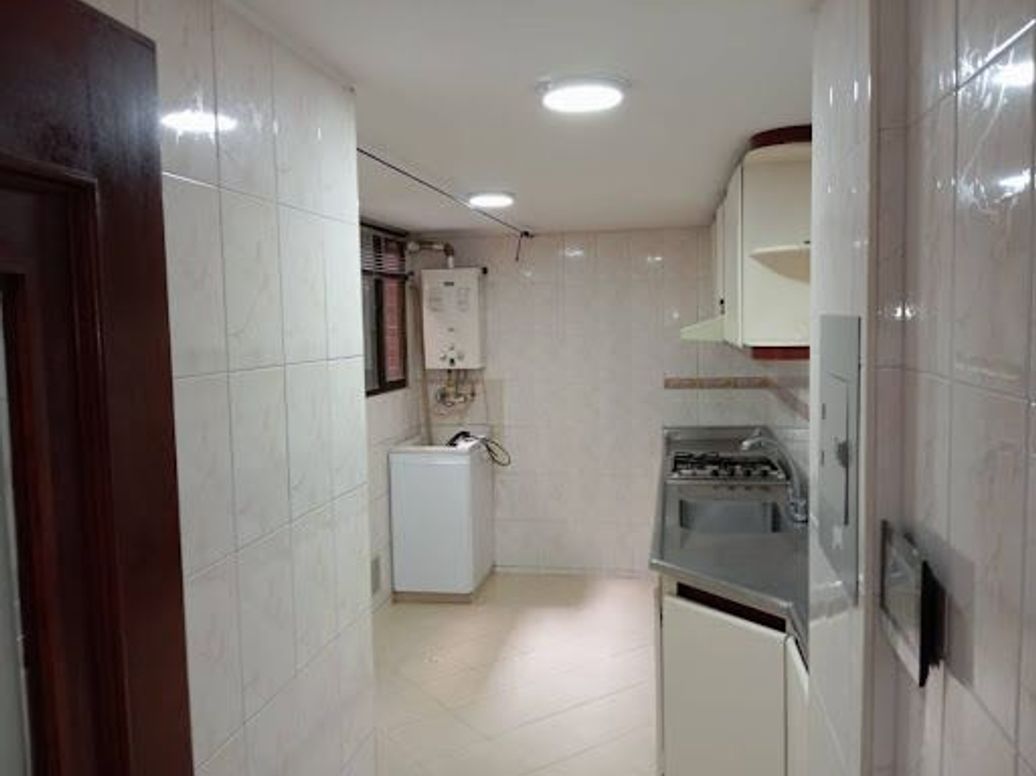 Apartamento de 3 alcobas en venta en El Batán, Bogotá, 76 m² · foto 15 de 20
