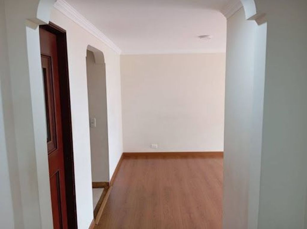 Apartamento de 3 alcobas en venta en El Batán, Bogotá, 76 m² · foto 16 de 20