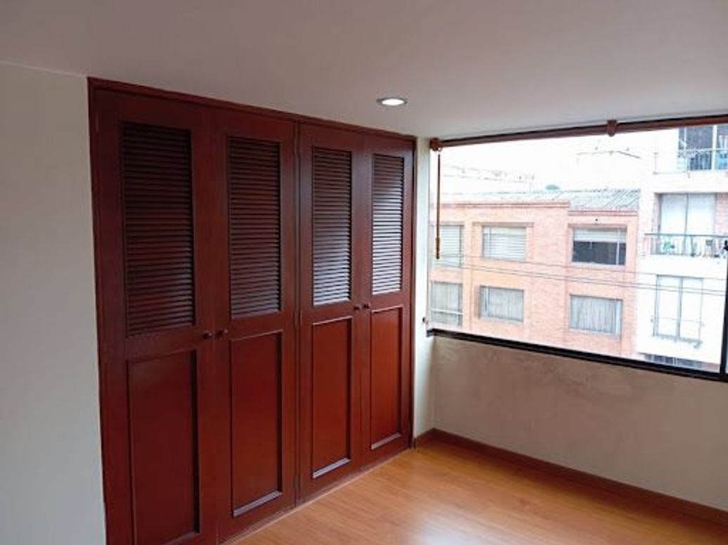 Apartamento de 3 alcobas en venta en El Batán, Bogotá, 76 m² · foto 5 de 20