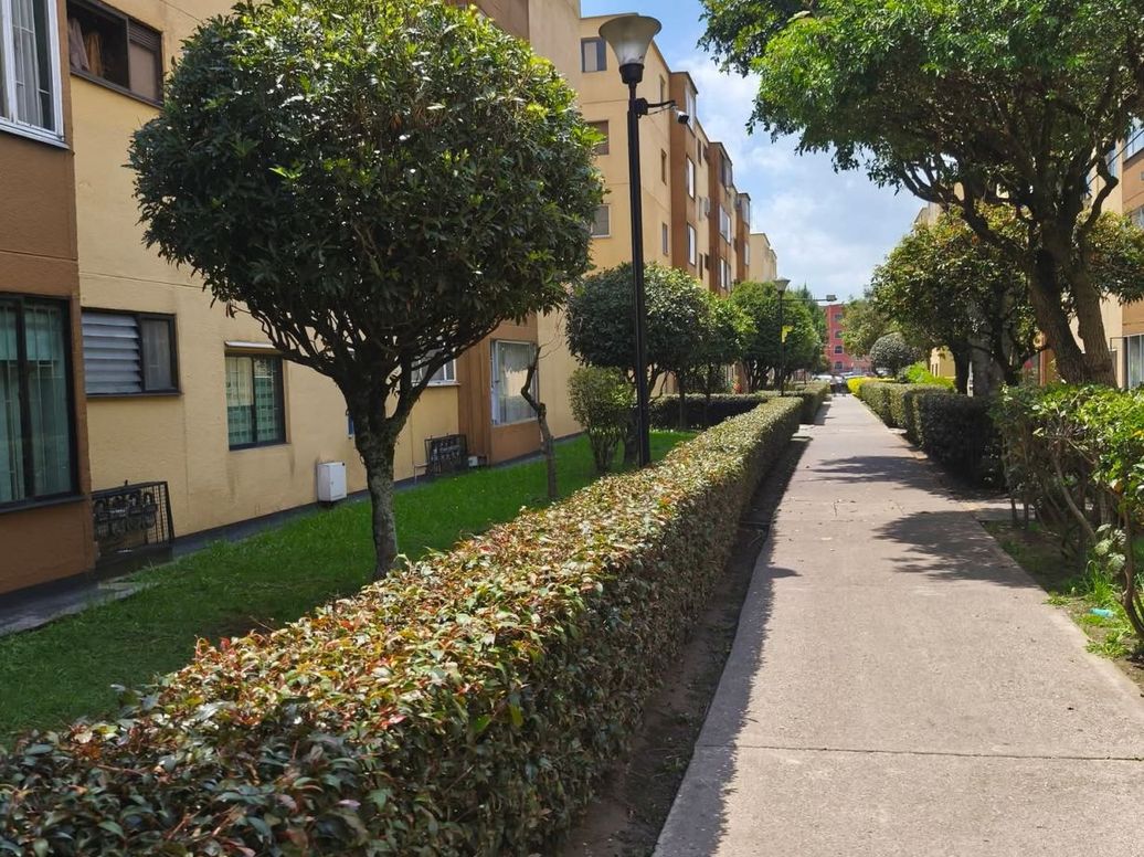 Apartamento de 2 alcobas en venta en Cr. Bochica Et. Iii, Bogotá, 44 m² · foto 4 de 11