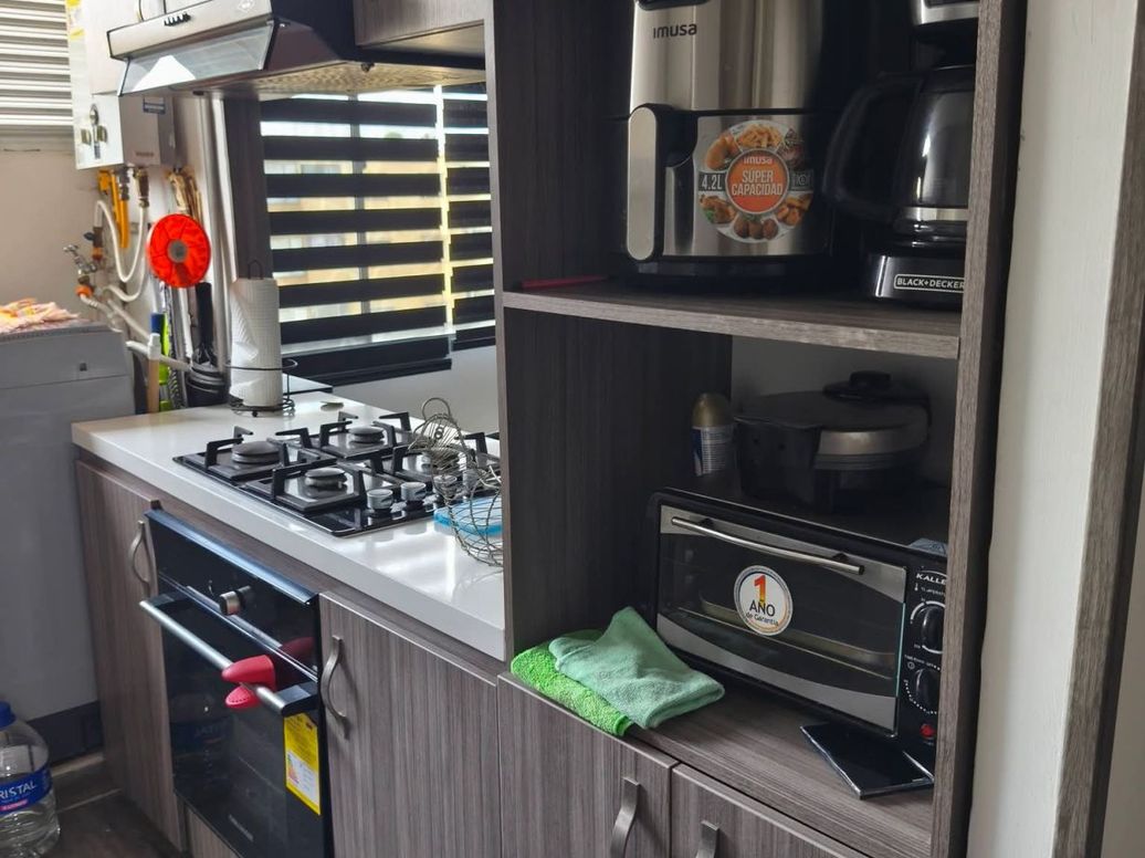 Apartamento de 2 alcobas en venta en Cr. Bochica Et. Iii, Bogotá, 44 m² · foto 2 de 11