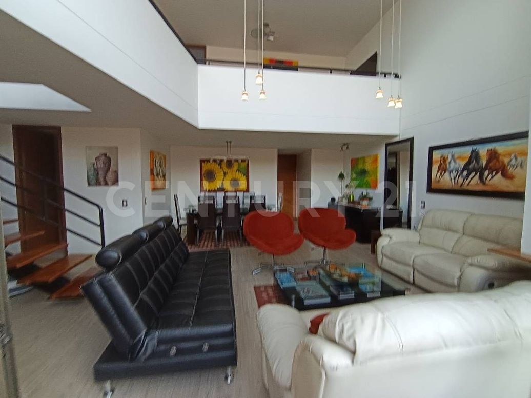 Apartamento de 5 alcobas en venta en Ciudad Salitre, Bogotá, 240 m² · foto 2 de 20