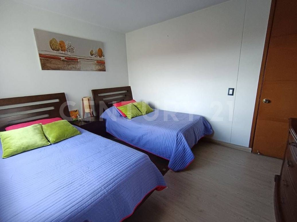 Apartamento de 5 alcobas en venta en Ciudad Salitre, Bogotá, 240 m² · foto 16 de 20