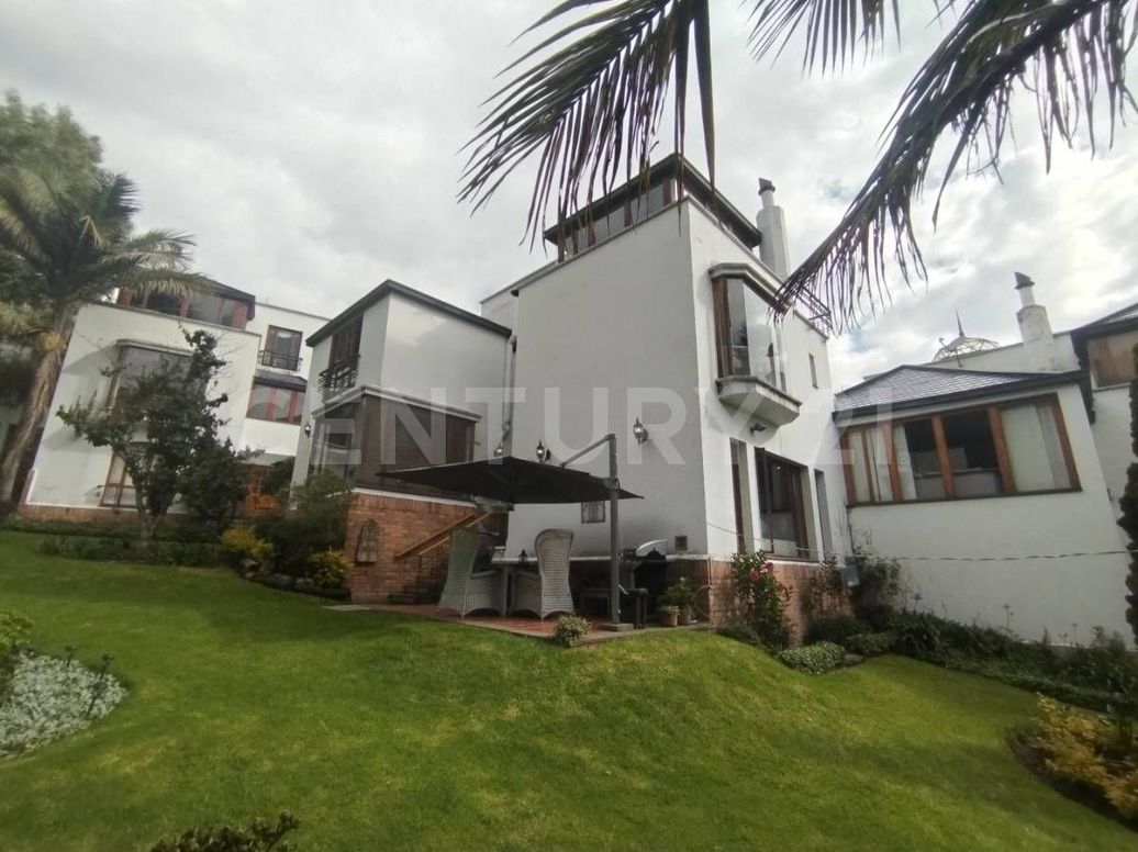 Casa de 3 alcobas en arriendo en Calatayud, Bogotá, 245 m² · foto 2 de 20