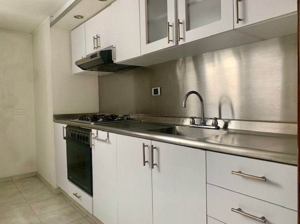 Apartamento de 2 alcobas en arriendo en Las Acacias, Bogotá, 100 m² · foto 5 de 16