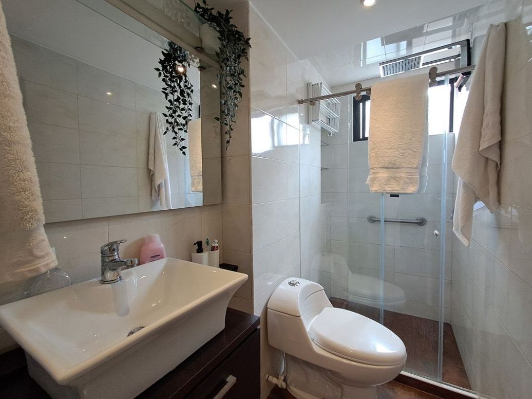 Apartamento de 3 alcobas en venta en El Contador, Bogotá, 104 m² · foto 9 de 16