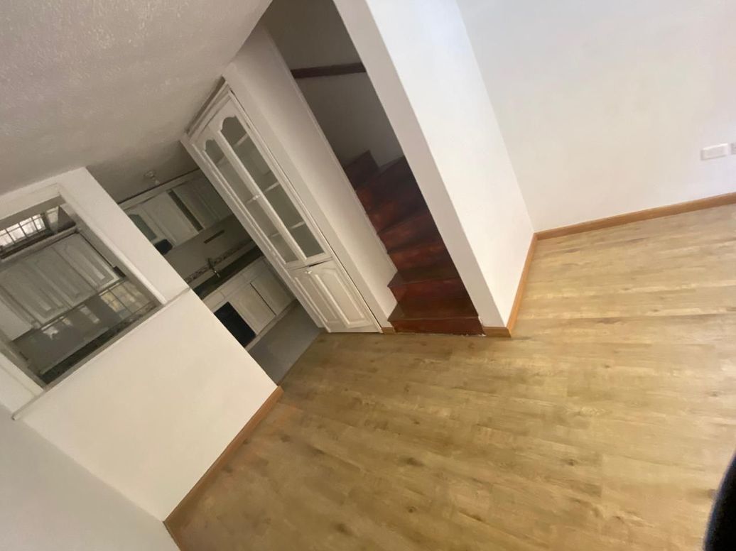 Casa en venta en Mirandela, Bogotá · foto 4 de 17