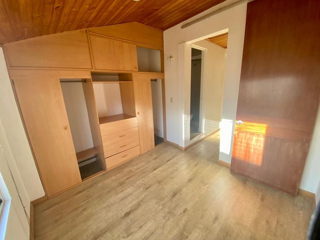 Casa en venta en Mirandela, Bogotá · foto 14 de 17