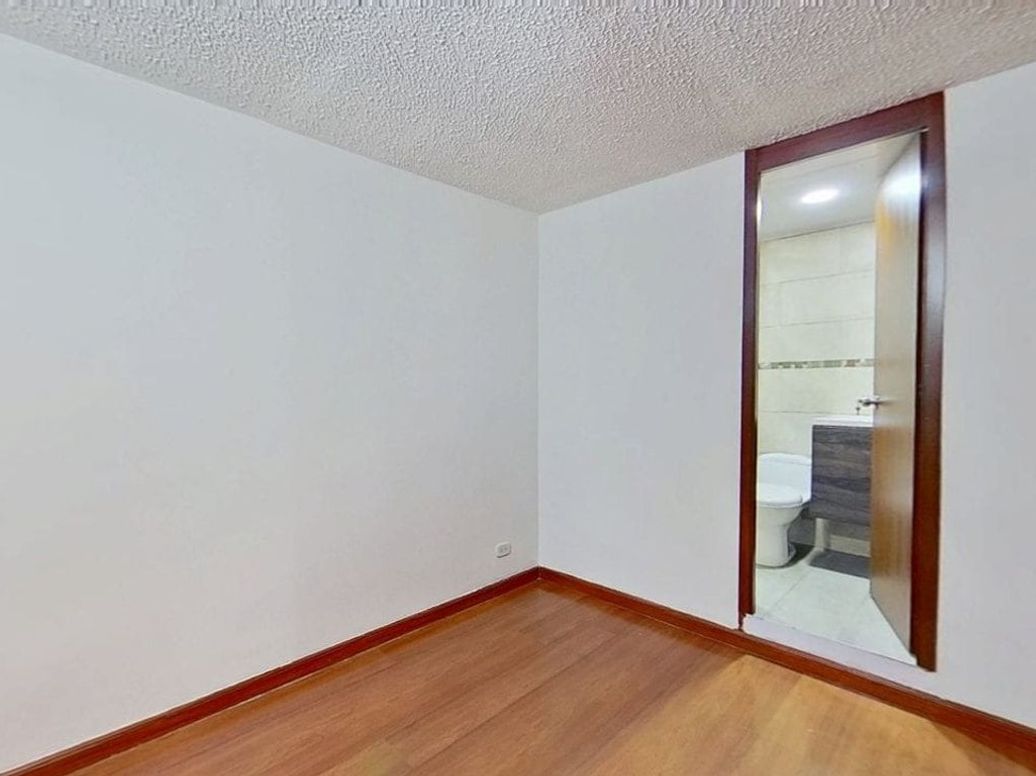 Apartamento de 3 alcobas en venta en Ub. Industrial Las Delicias, Bogotá, 49 m² · foto 8 de 18