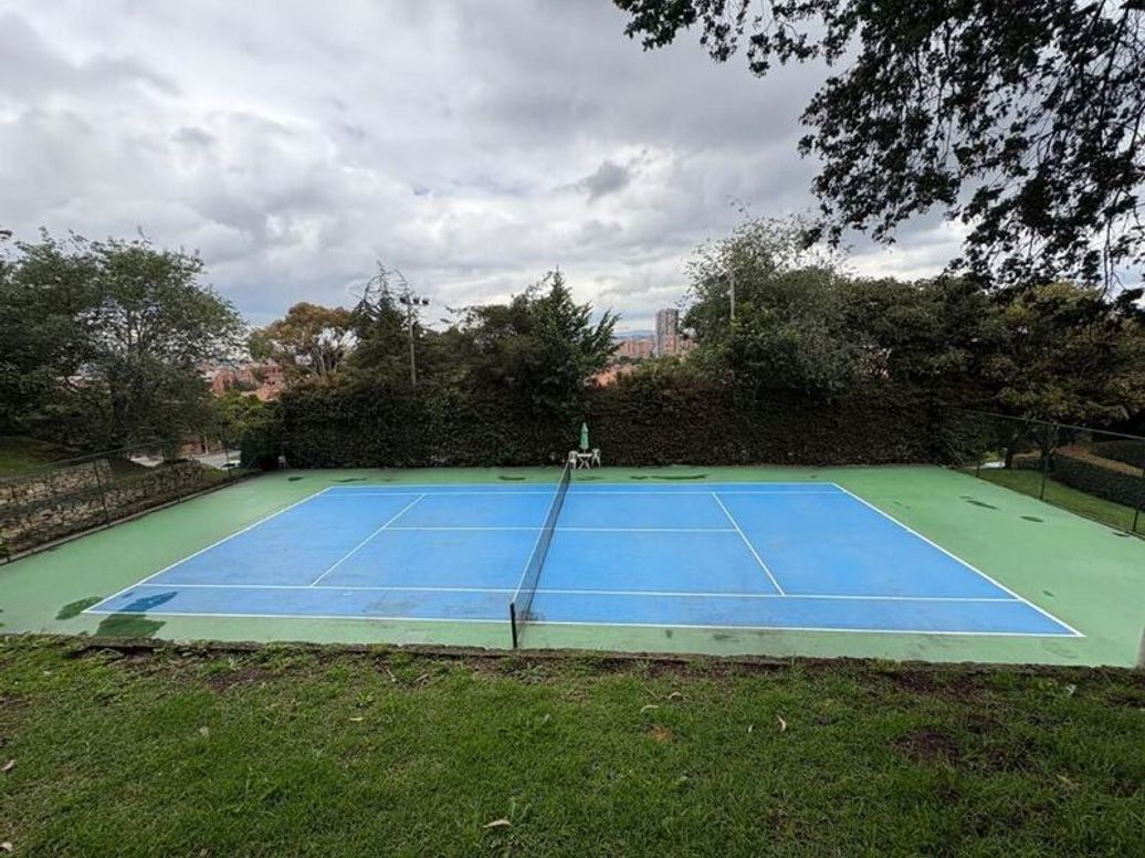 Apartamento de 3 alcobas en venta en A.S.D., Bogotá, 207 m² · foto 12 de 15